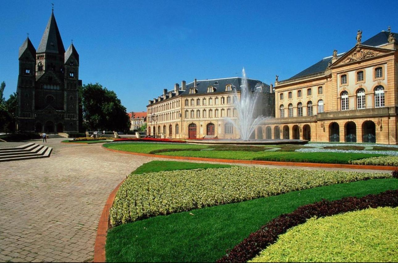 Serenity Bed Palace 2 Metz Gare Exteriér fotografie